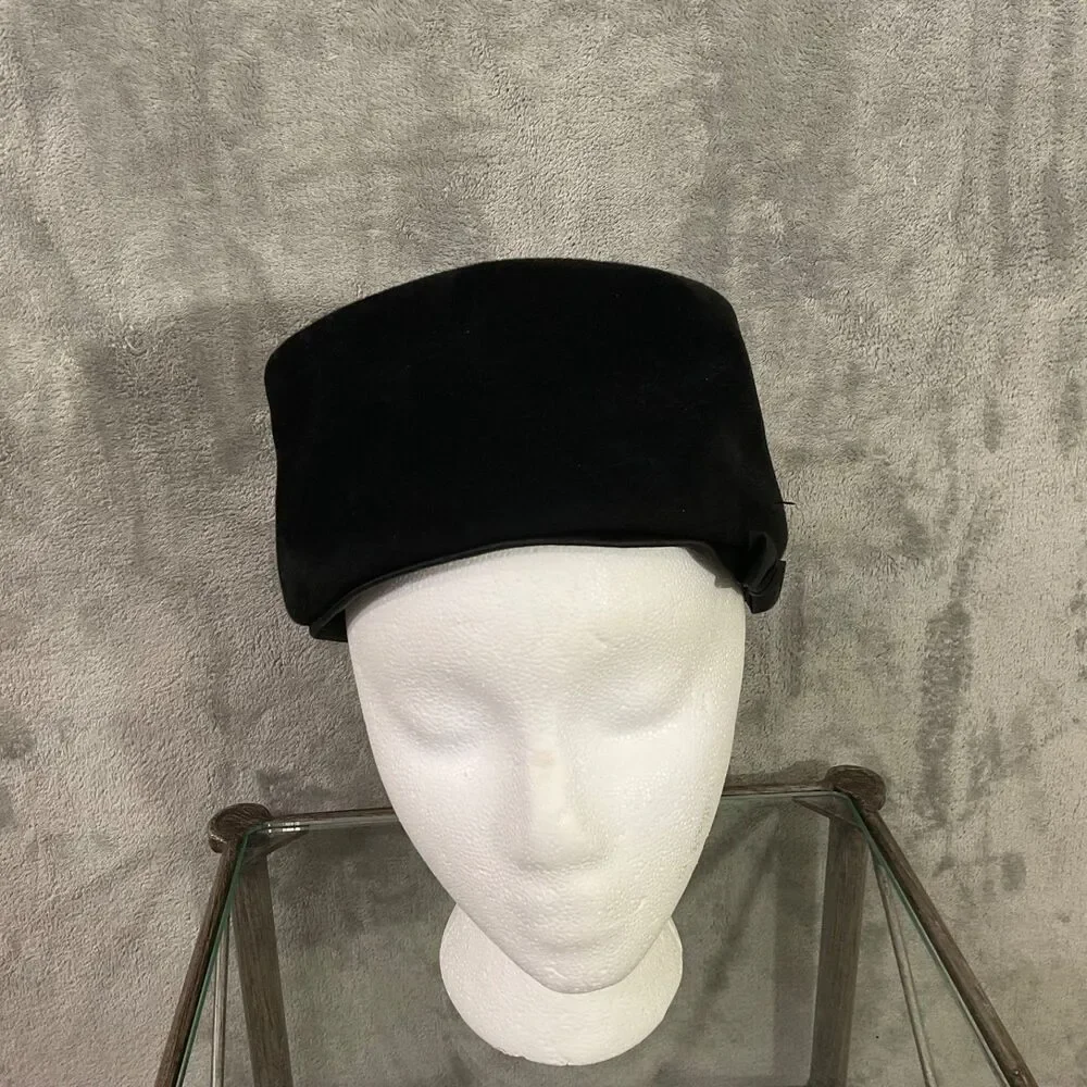 VTG Pierre Renaud Sakowitz Salon Pill Box Hat Black Velvet w hat pin/ Bow